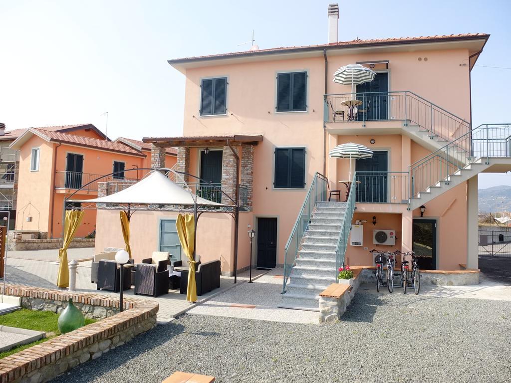 La Fonda Casa Vacanze-Appartamenti Con Piscina Санто-Стефано-ді-Маґра Номер фото
