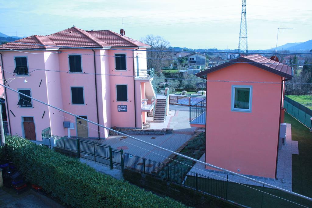 La Fonda Casa Vacanze-Appartamenti Con Piscina Санто-Стефано-ді-Маґра Екстер'єр фото
