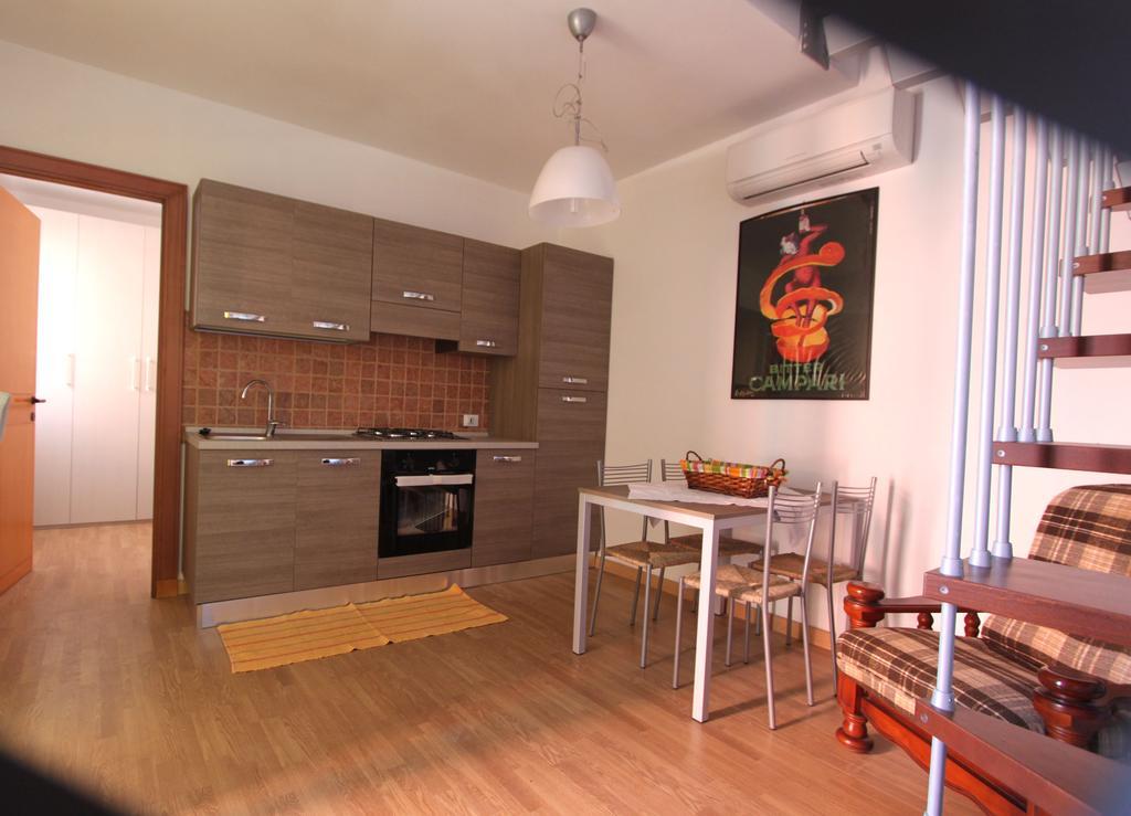 La Fonda Casa Vacanze-Appartamenti Con Piscina Санто-Стефано-ді-Маґра Номер фото