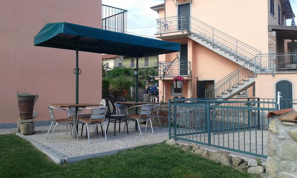 La Fonda Casa Vacanze-Appartamenti Con Piscina Санто-Стефано-ді-Маґра Екстер'єр фото
